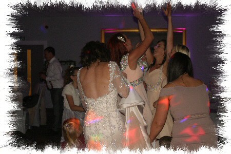 wedding disco dancers
